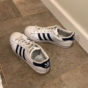 Adidas superstar